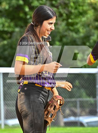 Thumbnail 3 in Denver North vs Kennedy photogallery.