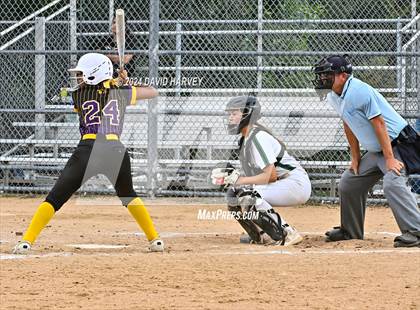 Thumbnail 3 in Denver North vs Kennedy photogallery.