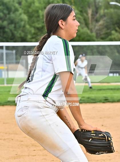 Thumbnail 3 in Denver North vs Kennedy photogallery.