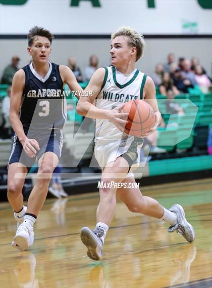 Thumbnail 2 in Graford @ Santo photogallery.