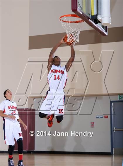 Thumbnail 2 in Coachella Valley @ King (MaxPreps Holiday Classic) photogallery.