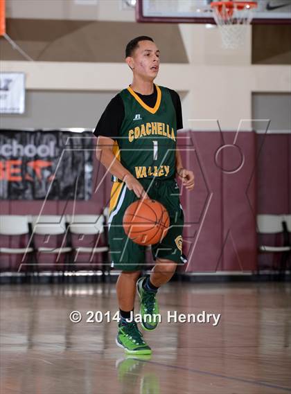 Thumbnail 1 in Coachella Valley @ King (MaxPreps Holiday Classic) photogallery.