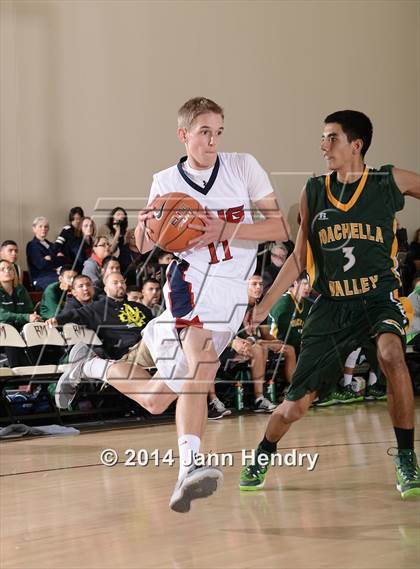 Thumbnail 3 in Coachella Valley @ King (MaxPreps Holiday Classic) photogallery.