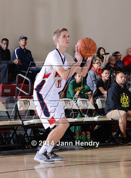 Thumbnail 2 in Coachella Valley @ King (MaxPreps Holiday Classic) photogallery.