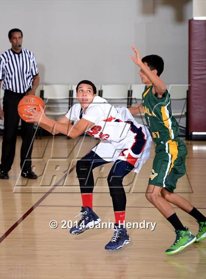 Thumbnail 3 in Coachella Valley @ King (MaxPreps Holiday Classic) photogallery.