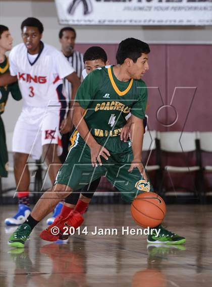 Thumbnail 2 in Coachella Valley @ King (MaxPreps Holiday Classic) photogallery.