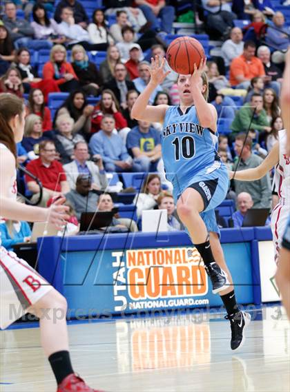 Thumbnail 3 in Bountiful vs Sky View (UHSAA 4A Quarterfinal) photogallery.