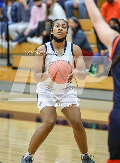 Thumbnail 1 in Seven Lakes @ Tompkins (UIL 6A District Playoff) photogallery.