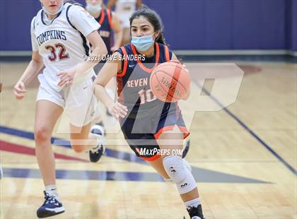Thumbnail 1 in Seven Lakes @ Tompkins (UIL 6A District Playoff) photogallery.