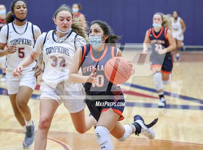 Thumbnail 2 in Seven Lakes @ Tompkins (UIL 6A District Playoff) photogallery.
