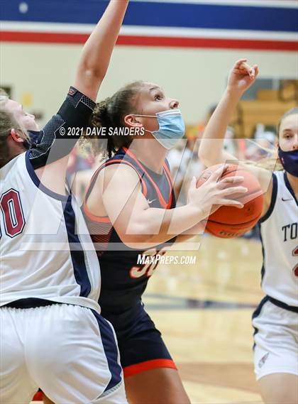 Thumbnail 3 in Seven Lakes @ Tompkins (UIL 6A District Playoff) photogallery.