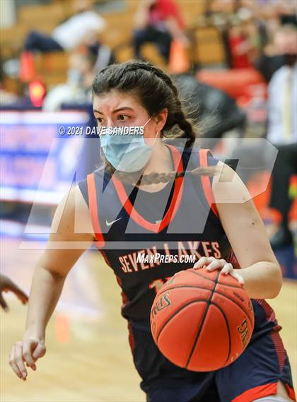 Thumbnail 2 in Seven Lakes @ Tompkins (UIL 6A District Playoff) photogallery.
