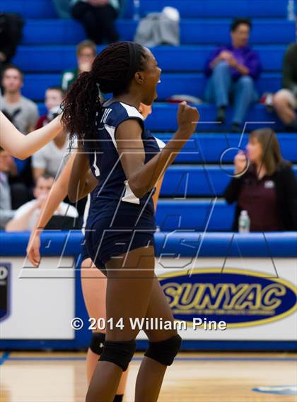 Thumbnail 3 in Monroe-Woodbury vs. Pine Bush (Section 9 Class AA Final) photogallery.
