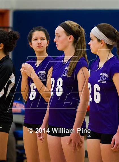 Thumbnail 1 in Monroe-Woodbury vs. Pine Bush (Section 9 Class AA Final) photogallery.