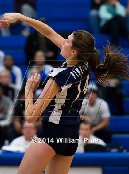 Thumbnail 1 in Monroe-Woodbury vs. Pine Bush (Section 9 Class AA Final) photogallery.