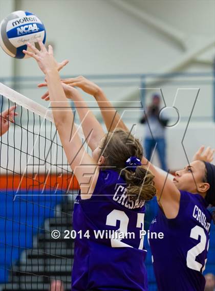 Thumbnail 2 in Monroe-Woodbury vs. Pine Bush (Section 9 Class AA Final) photogallery.