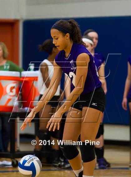 Thumbnail 2 in Monroe-Woodbury vs. Pine Bush (Section 9 Class AA Final) photogallery.