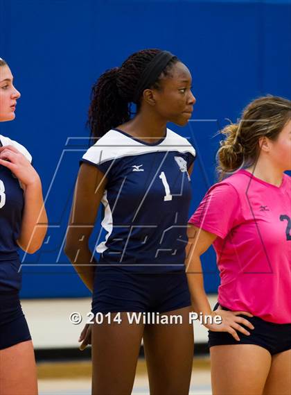 Thumbnail 3 in Monroe-Woodbury vs. Pine Bush (Section 9 Class AA Final) photogallery.
