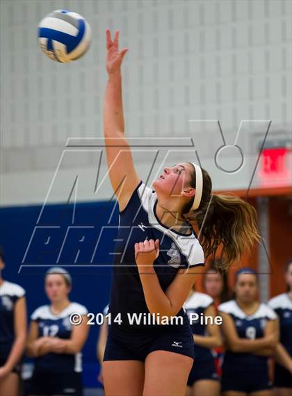 Thumbnail 2 in Monroe-Woodbury vs. Pine Bush (Section 9 Class AA Final) photogallery.