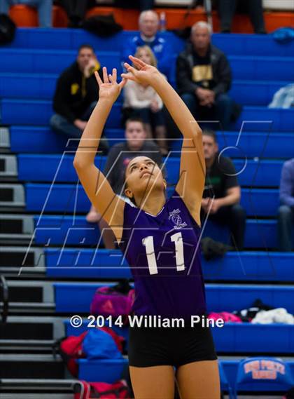 Thumbnail 2 in Monroe-Woodbury vs. Pine Bush (Section 9 Class AA Final) photogallery.