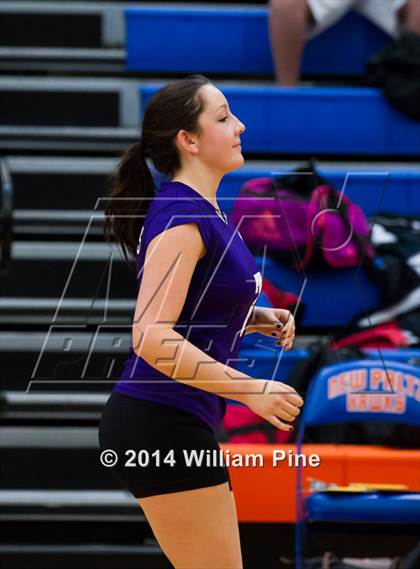 Thumbnail 1 in Monroe-Woodbury vs. Pine Bush (Section 9 Class AA Final) photogallery.