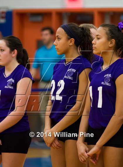 Thumbnail 3 in Monroe-Woodbury vs. Pine Bush (Section 9 Class AA Final) photogallery.