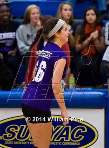 Thumbnail 2 in Monroe-Woodbury vs. Pine Bush (Section 9 Class AA Final) photogallery.