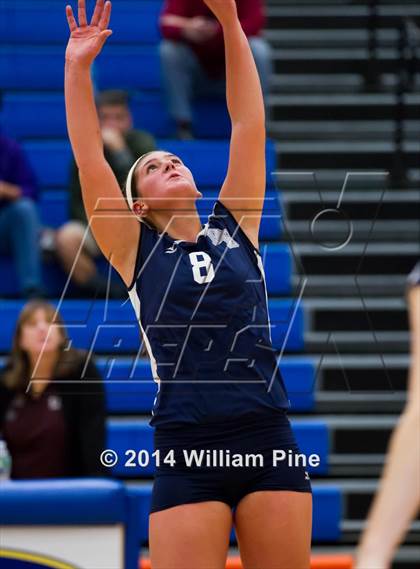 Thumbnail 2 in Monroe-Woodbury vs. Pine Bush (Section 9 Class AA Final) photogallery.