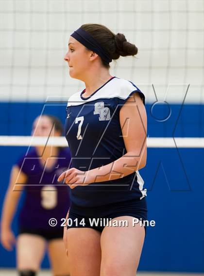 Thumbnail 1 in Monroe-Woodbury vs. Pine Bush (Section 9 Class AA Final) photogallery.