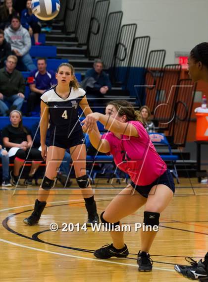 Thumbnail 2 in Monroe-Woodbury vs. Pine Bush (Section 9 Class AA Final) photogallery.