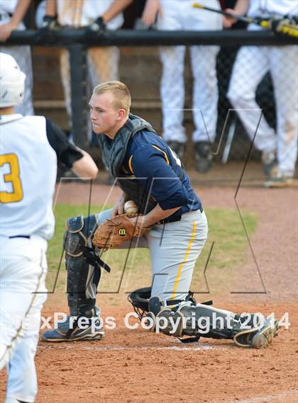 Thumbnail 2 in Chapel Hill vs. Northern (Hilltop Invitational) photogallery.