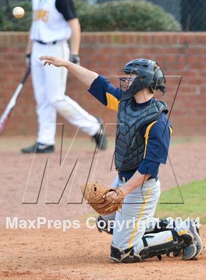 Thumbnail 3 in Chapel Hill vs. Northern (Hilltop Invitational) photogallery.