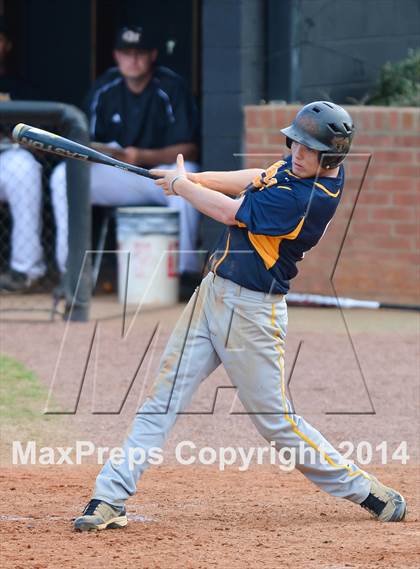 Thumbnail 3 in Chapel Hill vs. Northern (Hilltop Invitational) photogallery.