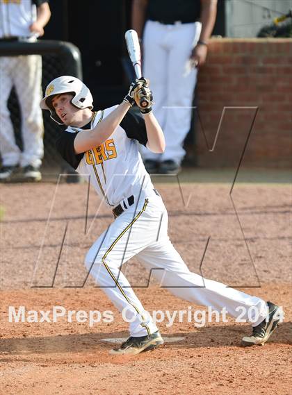 Thumbnail 3 in Chapel Hill vs. Northern (Hilltop Invitational) photogallery.