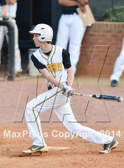 Thumbnail 2 in Chapel Hill vs. Northern (Hilltop Invitational) photogallery.