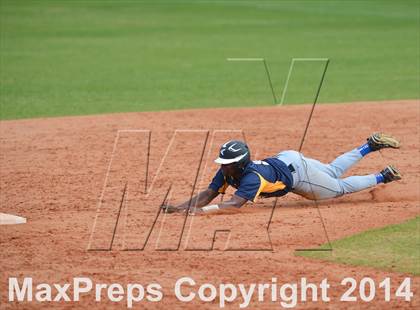 Thumbnail 2 in Chapel Hill vs. Northern (Hilltop Invitational) photogallery.