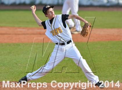 Thumbnail 2 in Chapel Hill vs. Northern (Hilltop Invitational) photogallery.