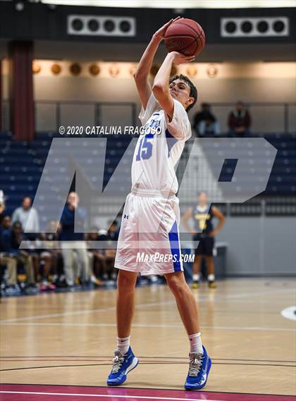 Thumbnail 1 in Holmdel vs. Franklin (Shore Classic Showcase) photogallery.