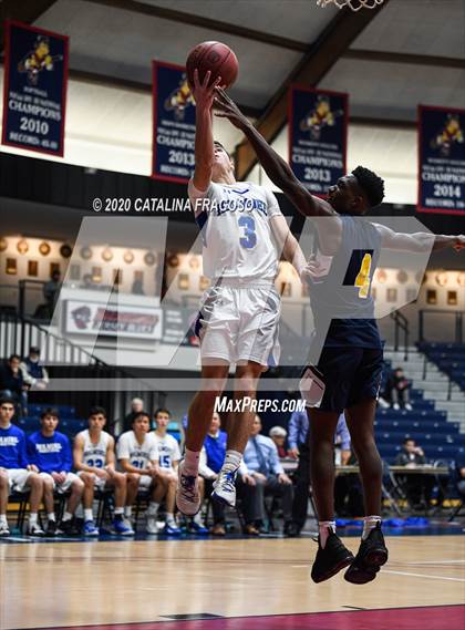 Thumbnail 1 in Holmdel vs. Franklin (Shore Classic Showcase) photogallery.