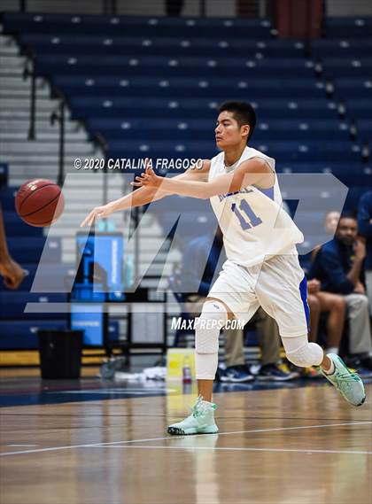 Thumbnail 3 in Holmdel vs. Franklin (Shore Classic Showcase) photogallery.