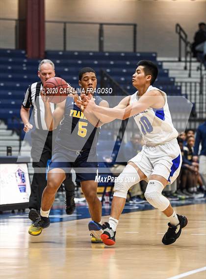 Thumbnail 2 in Holmdel vs. Franklin (Shore Classic Showcase) photogallery.