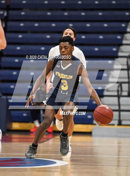 Thumbnail 3 in Holmdel vs. Franklin (Shore Classic Showcase) photogallery.