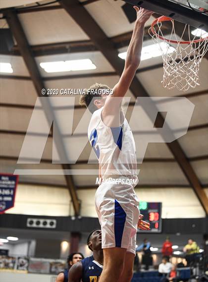Thumbnail 2 in Holmdel vs. Franklin (Shore Classic Showcase) photogallery.