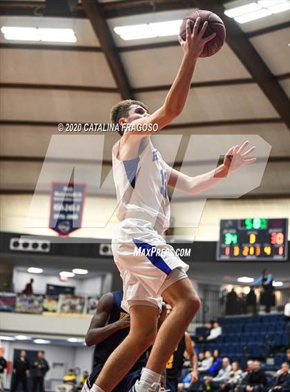 Thumbnail 1 in Holmdel vs. Franklin (Shore Classic Showcase) photogallery.