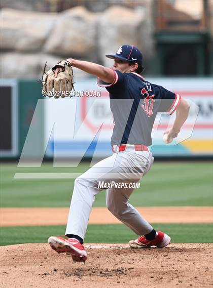 Thumbnail 2 in Esperanza vs. Los Alamitos (Halo Classic) photogallery.