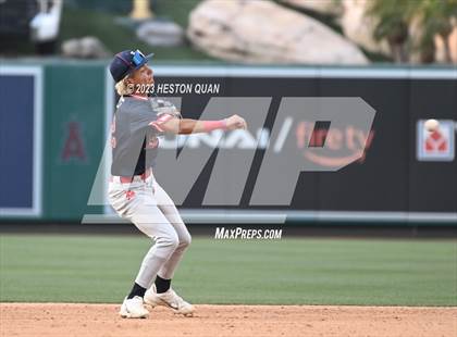 Thumbnail 1 in Esperanza vs. Los Alamitos (Halo Classic) photogallery.