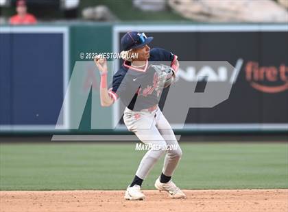Thumbnail 2 in Esperanza vs. Los Alamitos (Halo Classic) photogallery.