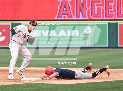 Thumbnail 2 in Esperanza vs. Los Alamitos (Halo Classic) photogallery.