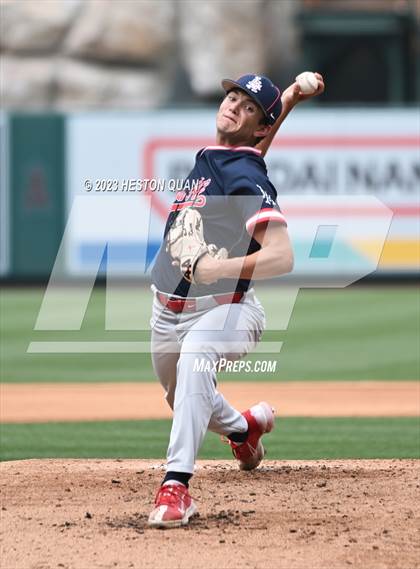 Thumbnail 1 in Esperanza vs. Los Alamitos (Halo Classic) photogallery.