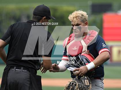 Thumbnail 3 in Esperanza vs. Los Alamitos (Halo Classic) photogallery.
